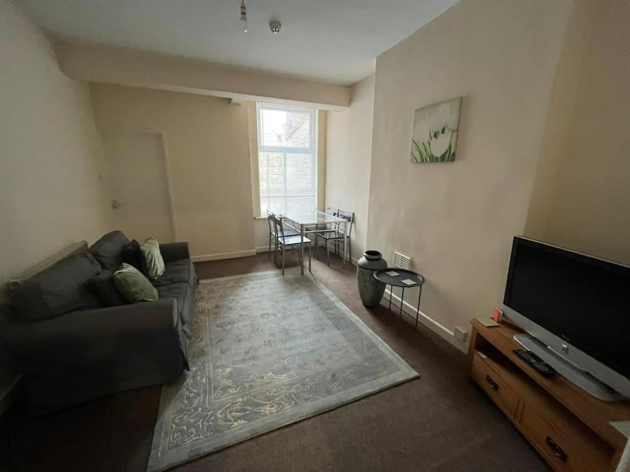 Flat 1, 67 Colwick Road Ng2 4Al Apartment Нотингам Екстериор снимка